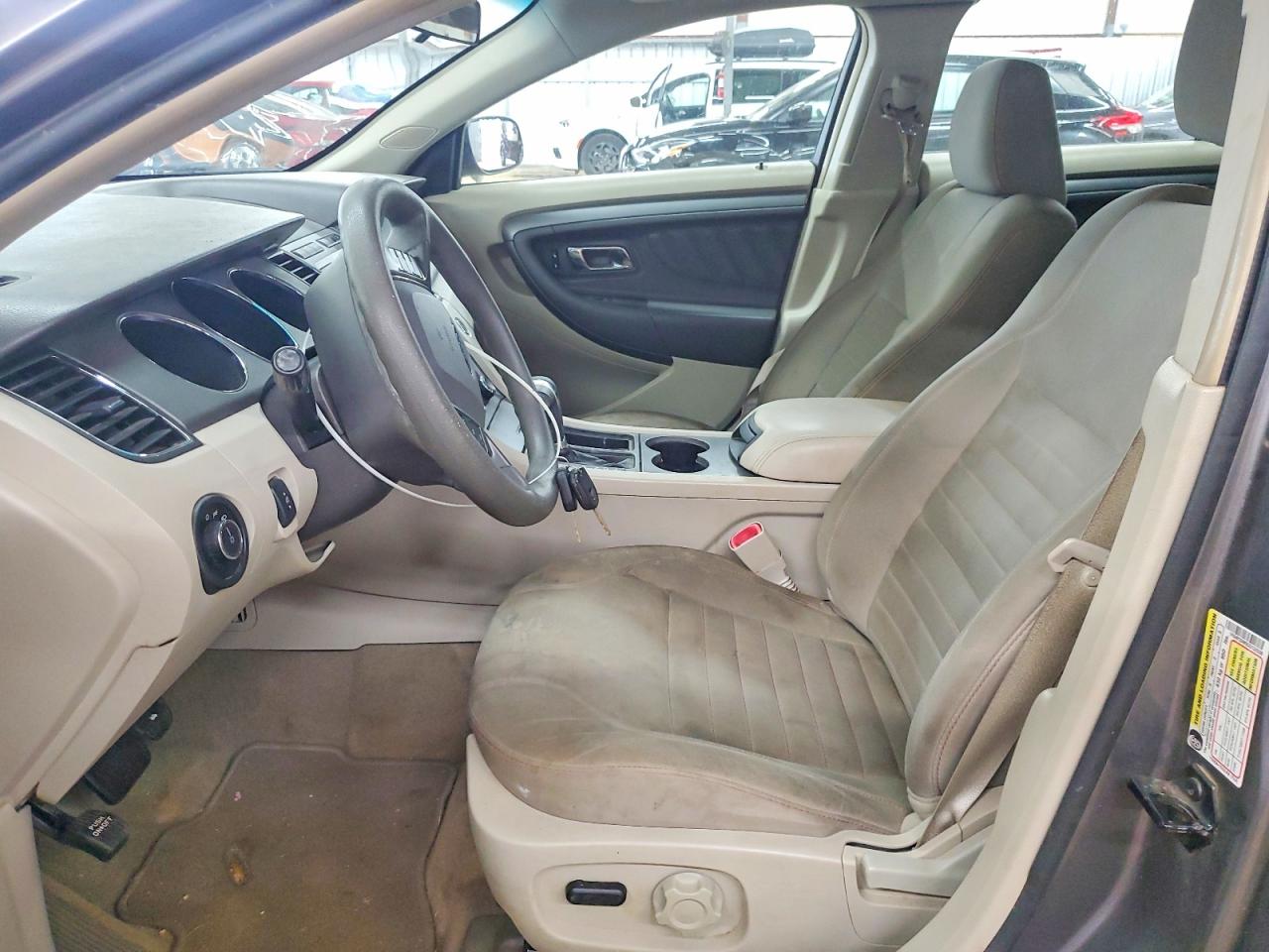 2012 FORD TAURUS SE photo 19