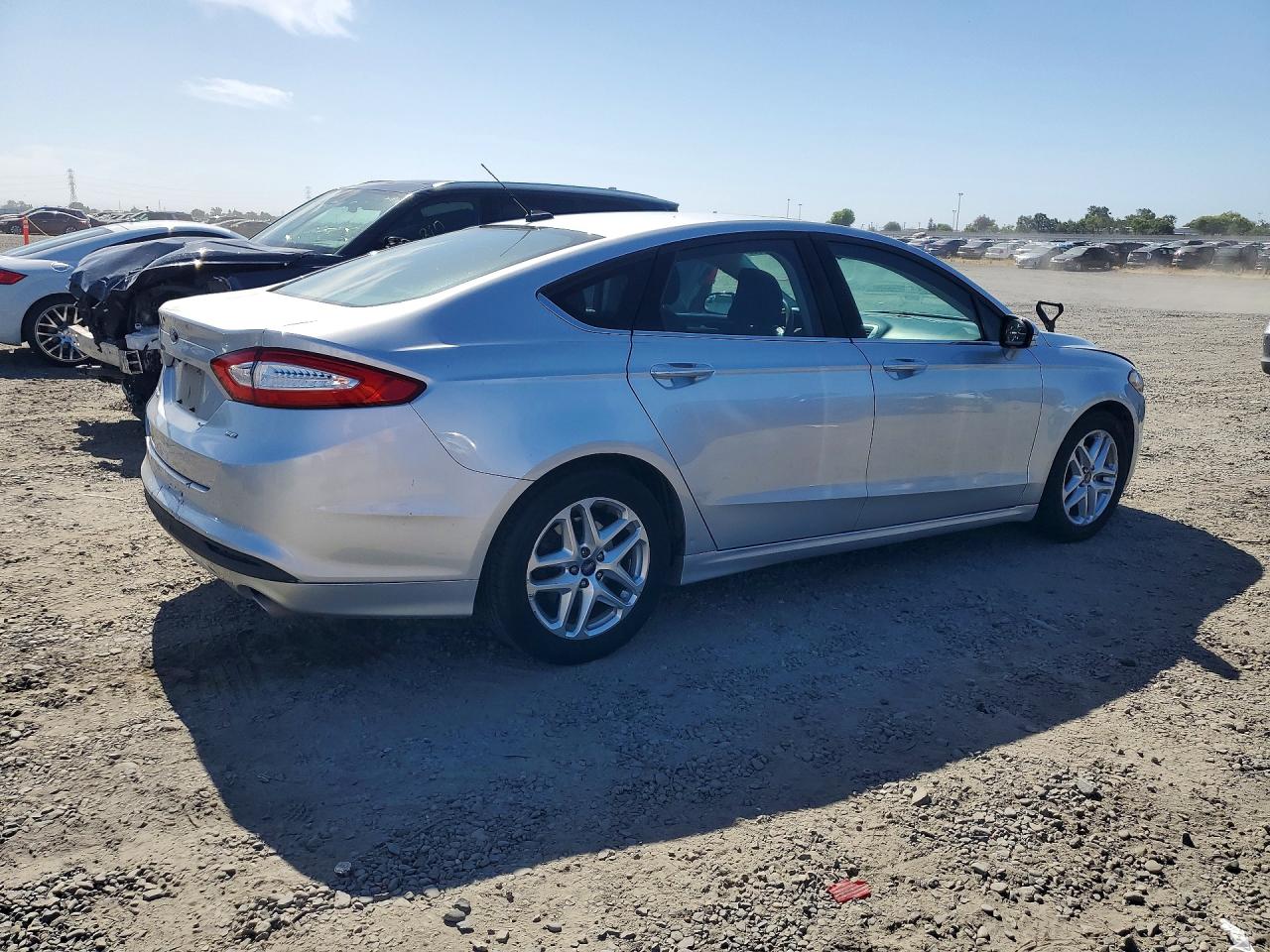 2016 FORD FUSION SE photo 5
