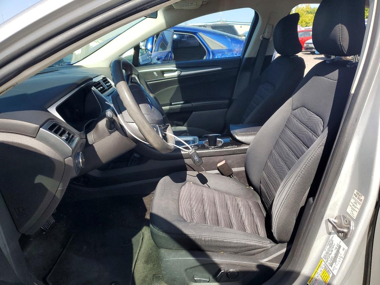 2016 FORD FUSION SE photo 13
