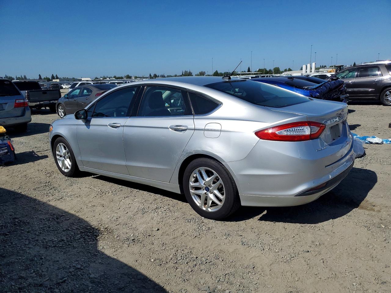 2016 FORD FUSION SE photo 3