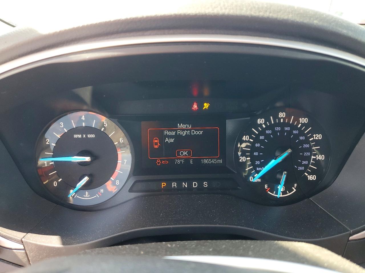 2016 FORD FUSION SE photo 17