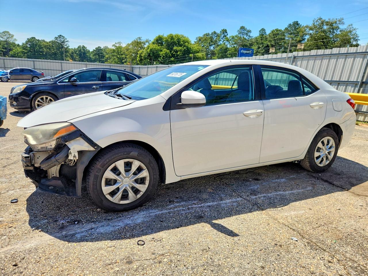 2015 TOYOTA COROLLA