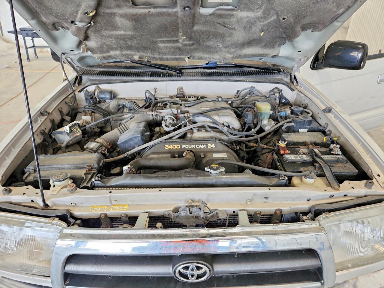 1998 TOYOTA 4RUNNER LIMITED photo 23