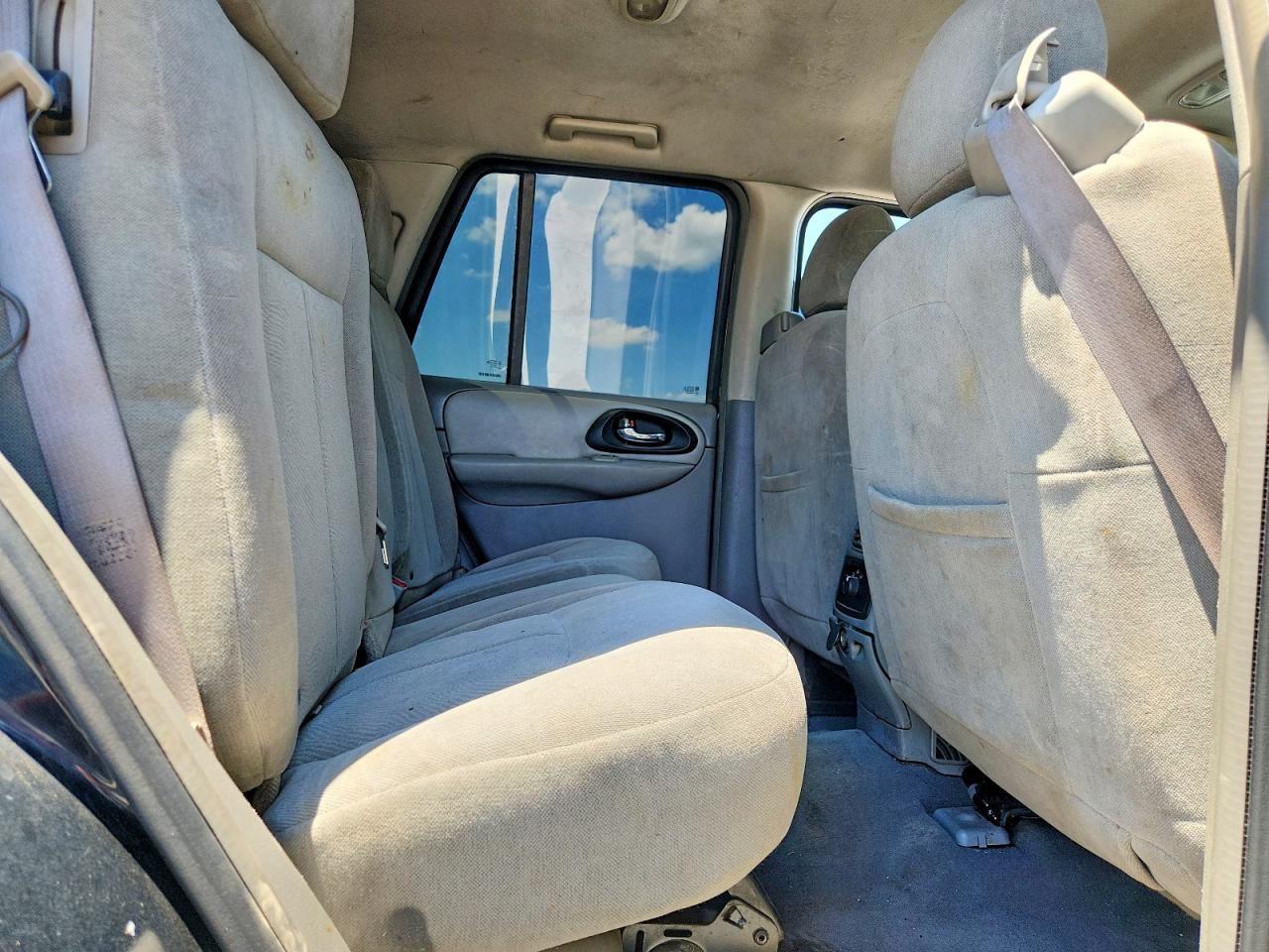 2005 CHEVROLET TRAILBLAZER LS photo 21