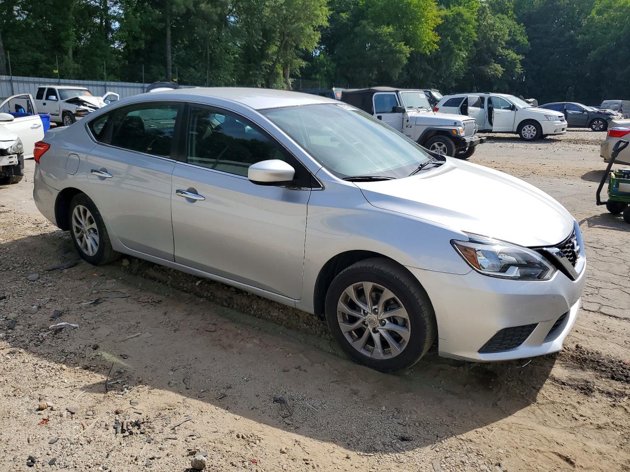 2019 NISSAN SENTRA SV photo 4