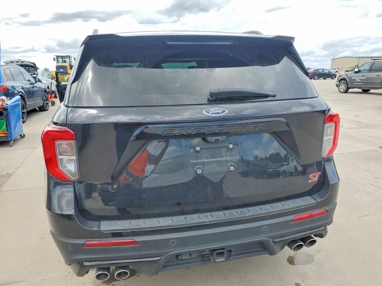 2020 FORD EXPLORER ST photo 11