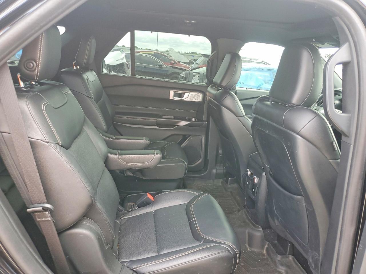 2020 FORD EXPLORER ST photo 21