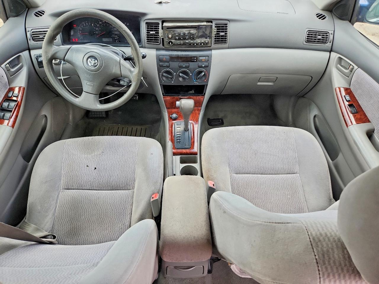 2005 TOYOTA COROLLA LE photo 15