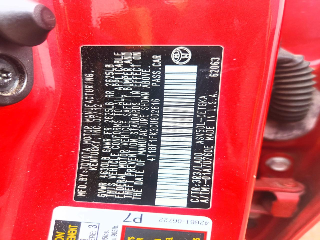 2012 TOYOTA CAMRY XLE photo 34