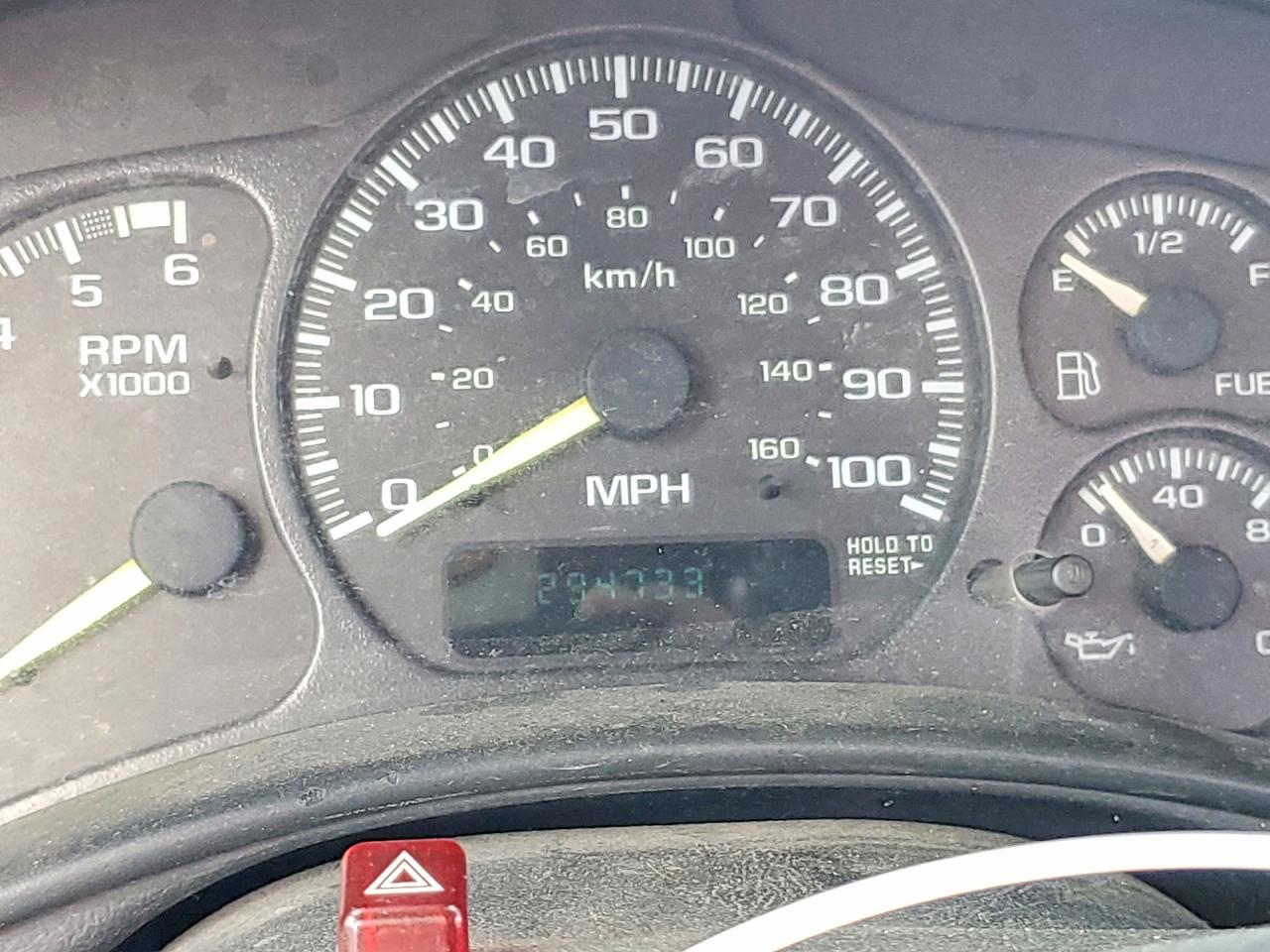 2000 CHEVROLET SILVERADO C1500 photo 25