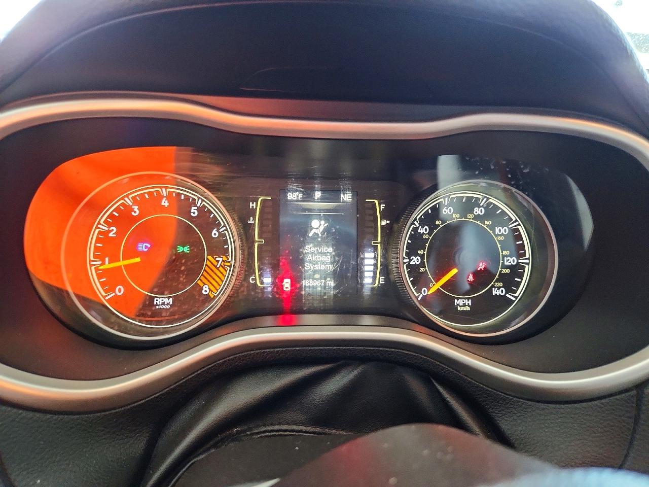 2015 JEEP GRAND CHEROKEE L ALTITUDE photo 17