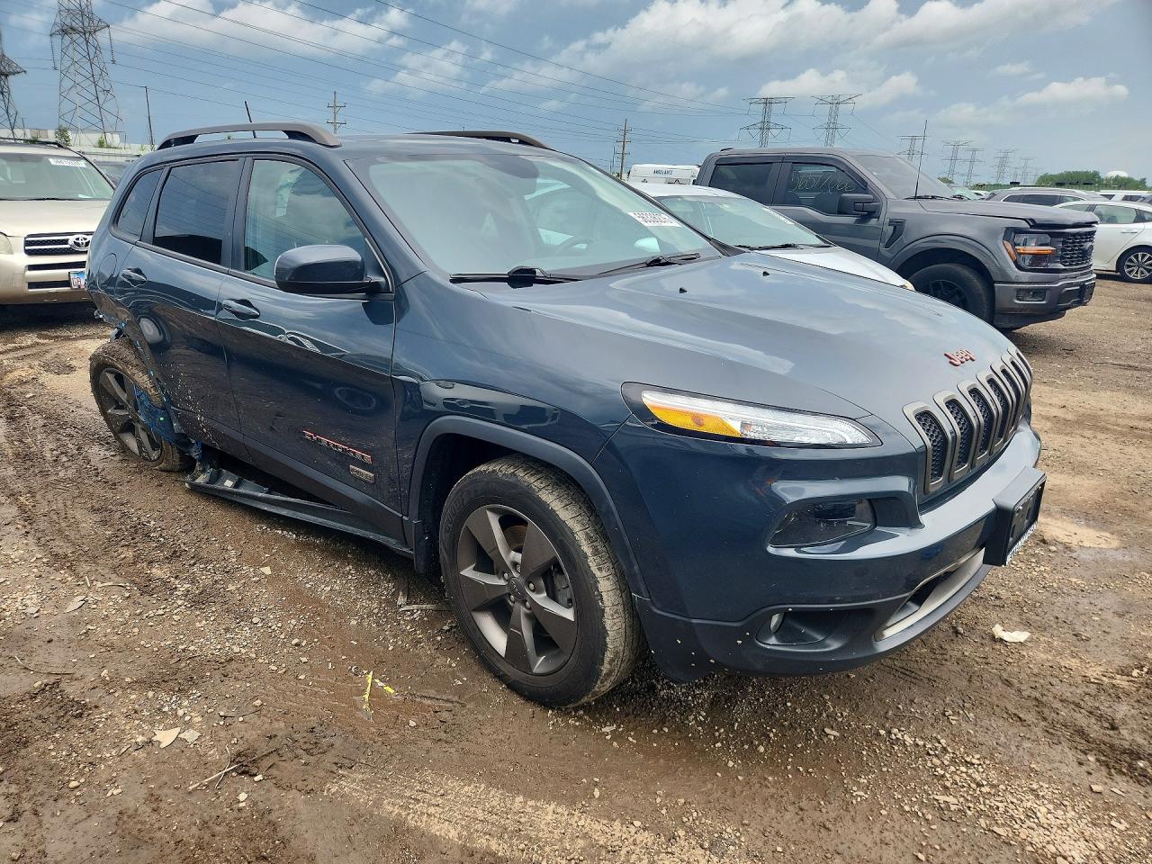 2017 JEEP CHEROKEE LATITUDE photo 9