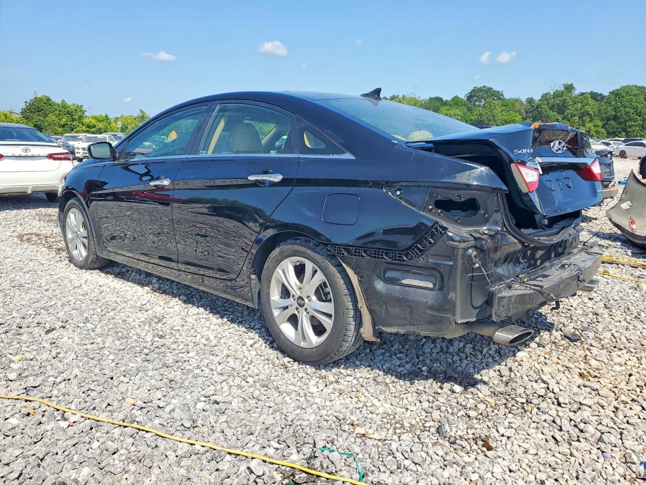 2011 HYUNDAI SONATA LIMITED 2.0T photo 2