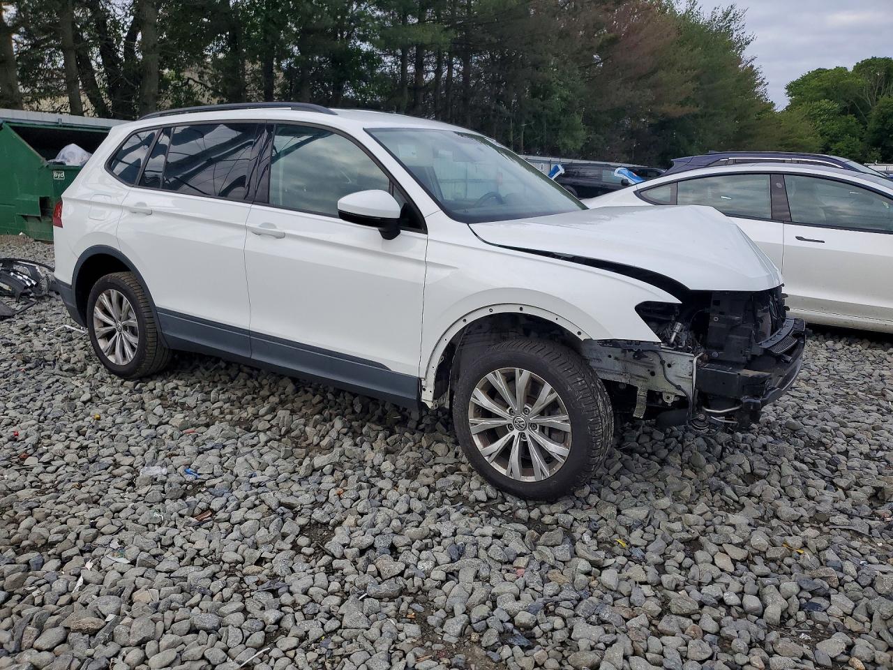 2020 VOLKSWAGEN TIGUAN S photo 4