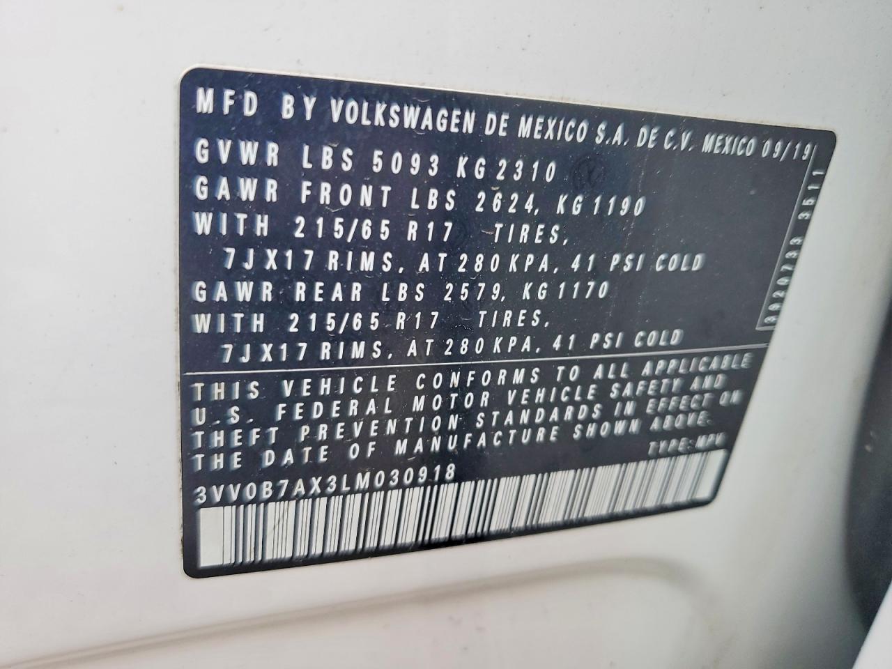 2020 VOLKSWAGEN TIGUAN S photo 13