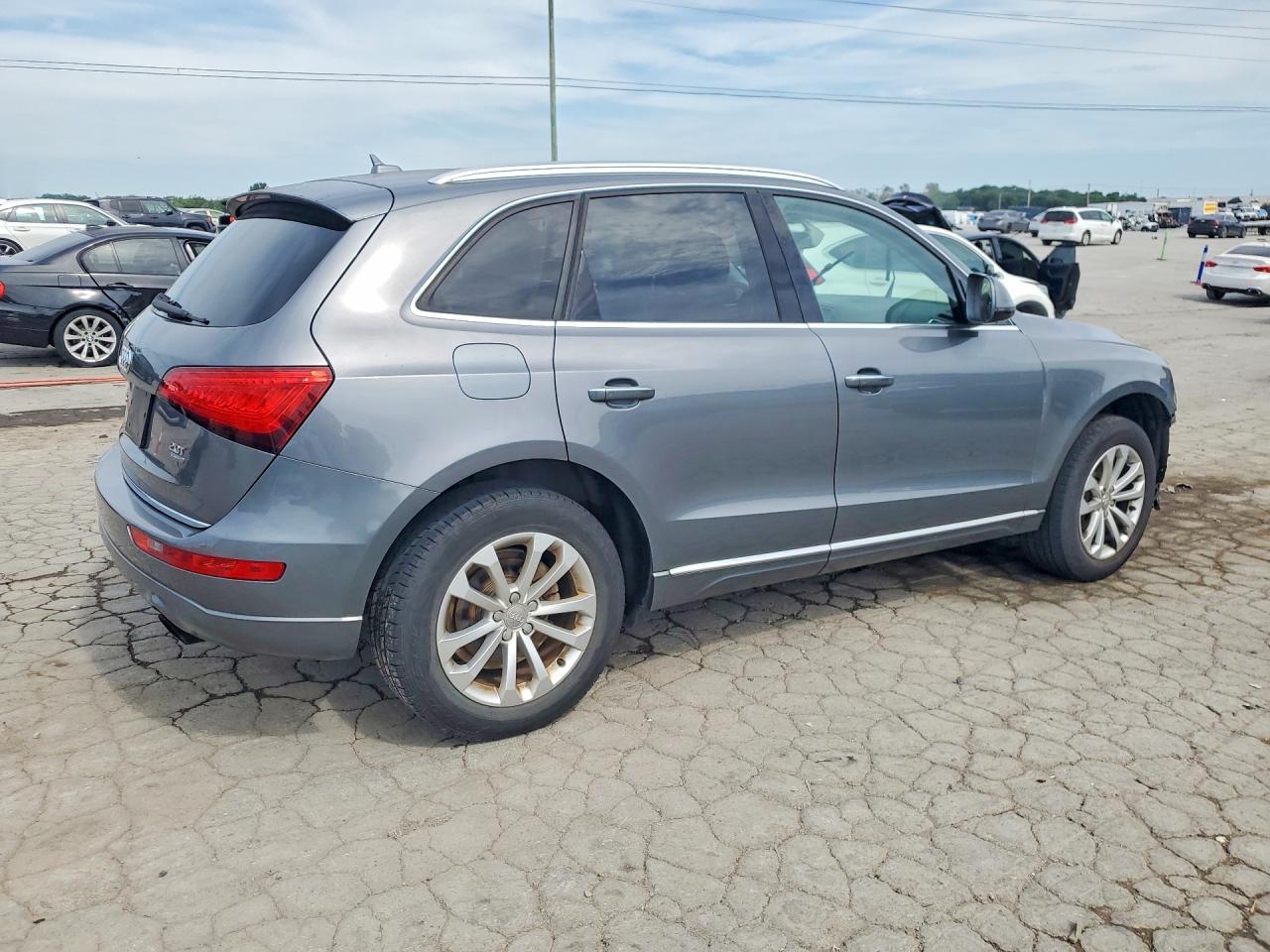 2016 AUDI Q5 PREMIUM photo 5