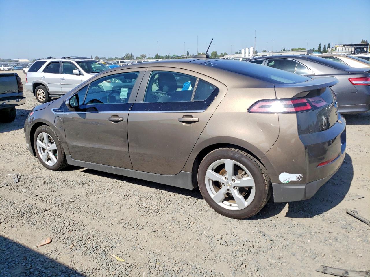 2015 CHEVROLET VOLT photo 3
