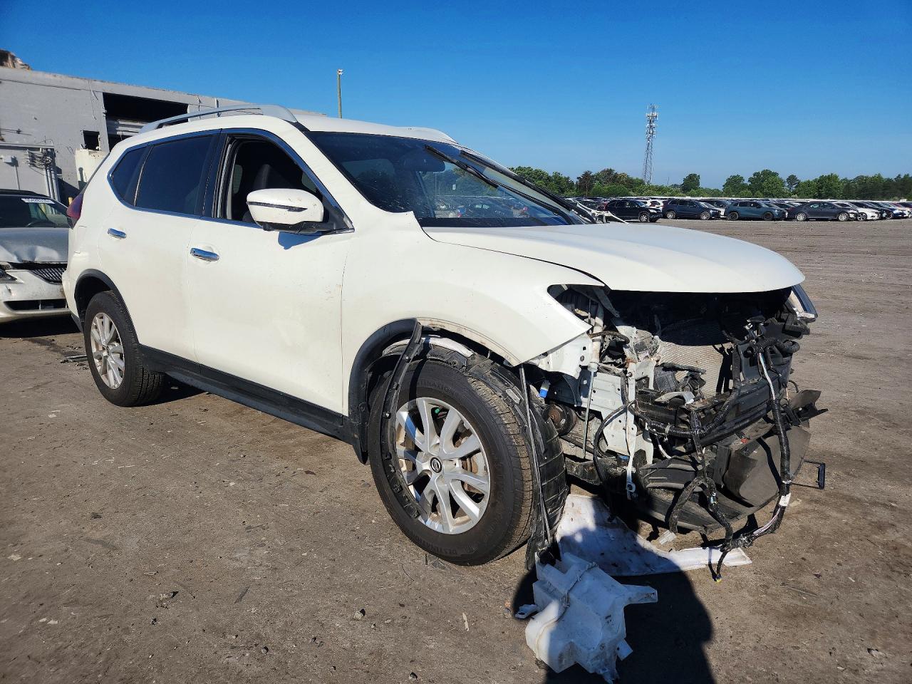 2018 NISSAN ROGUE SV photo 7