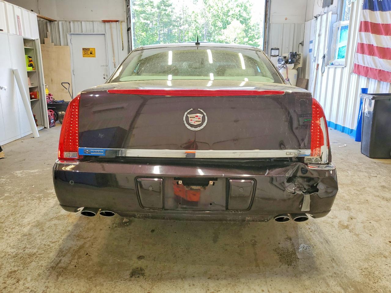 2008 CADILLAC DTS photo 11