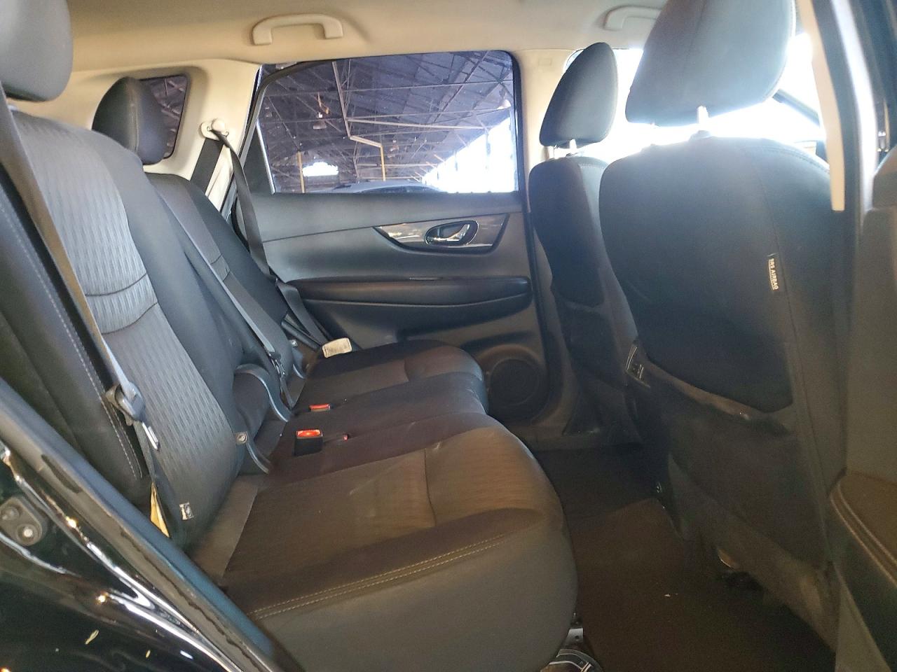 2018 NISSAN ROGUE S photo 19