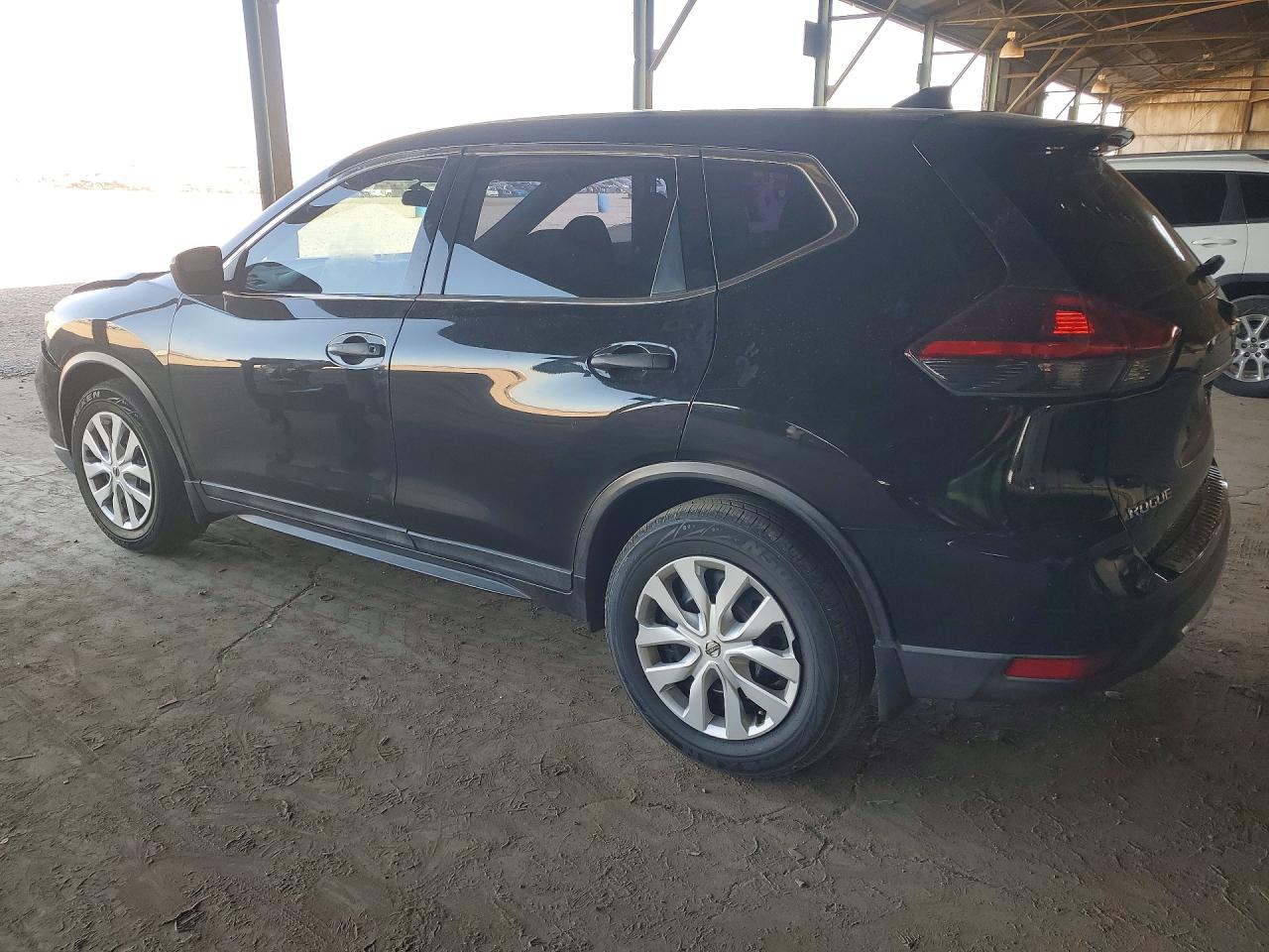 2018 NISSAN ROGUE S photo 3