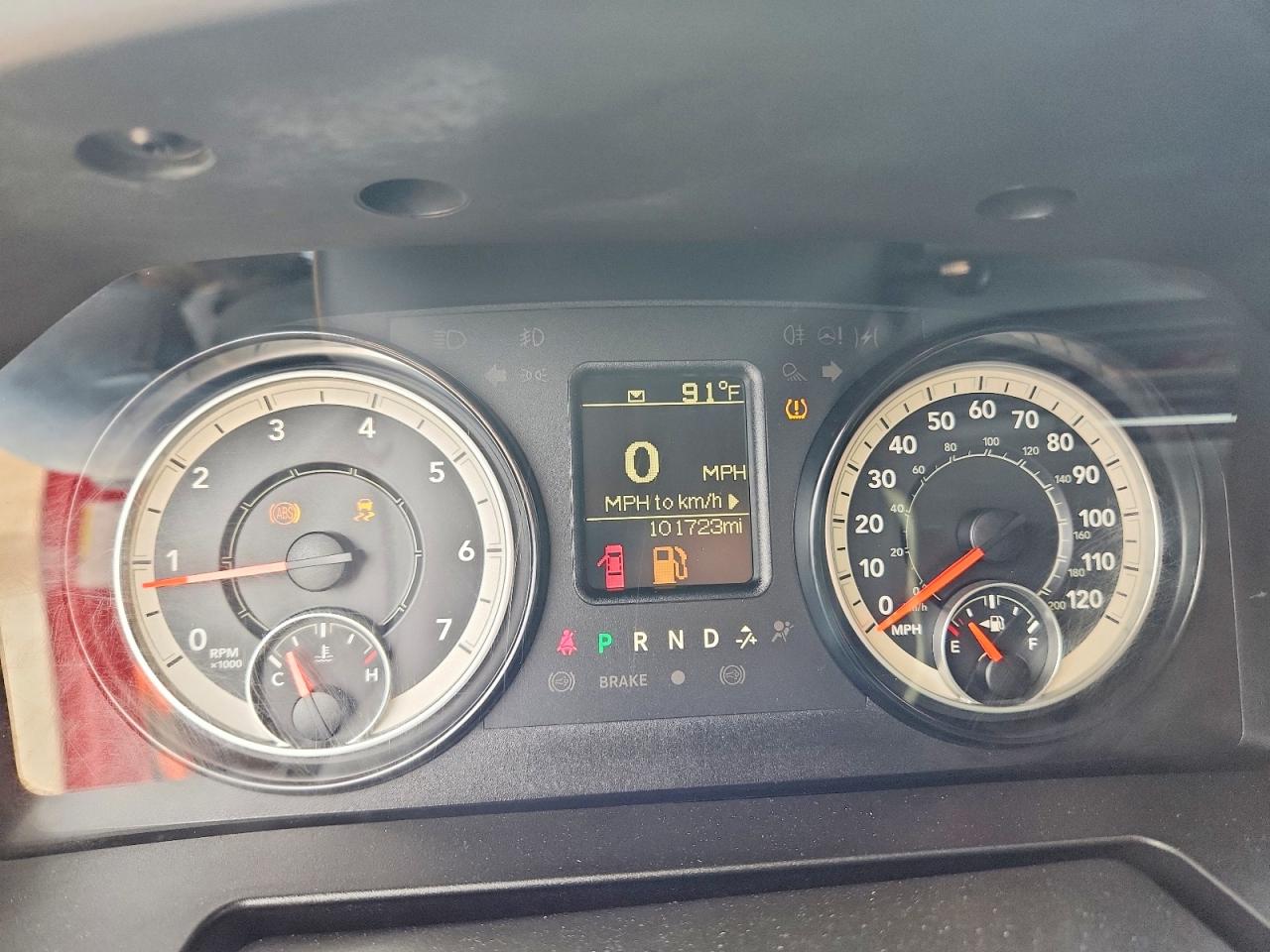 2019 RAM 1500 CLASSIC TRADESMAN photo 25