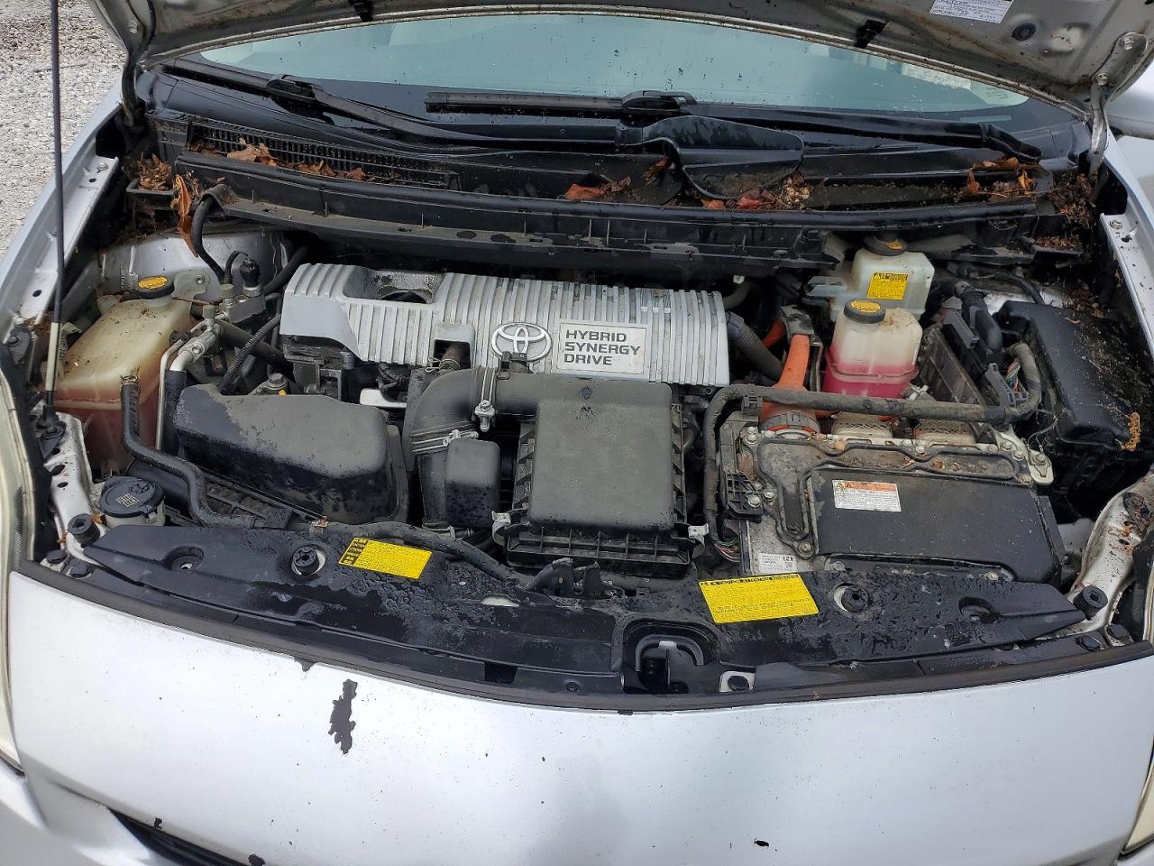 2014 TOYOTA PRIUS TWO photo 11