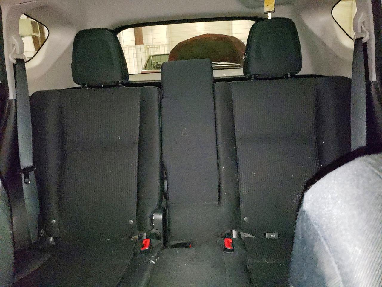 2015 TOYOTA RAV4 LE photo 19