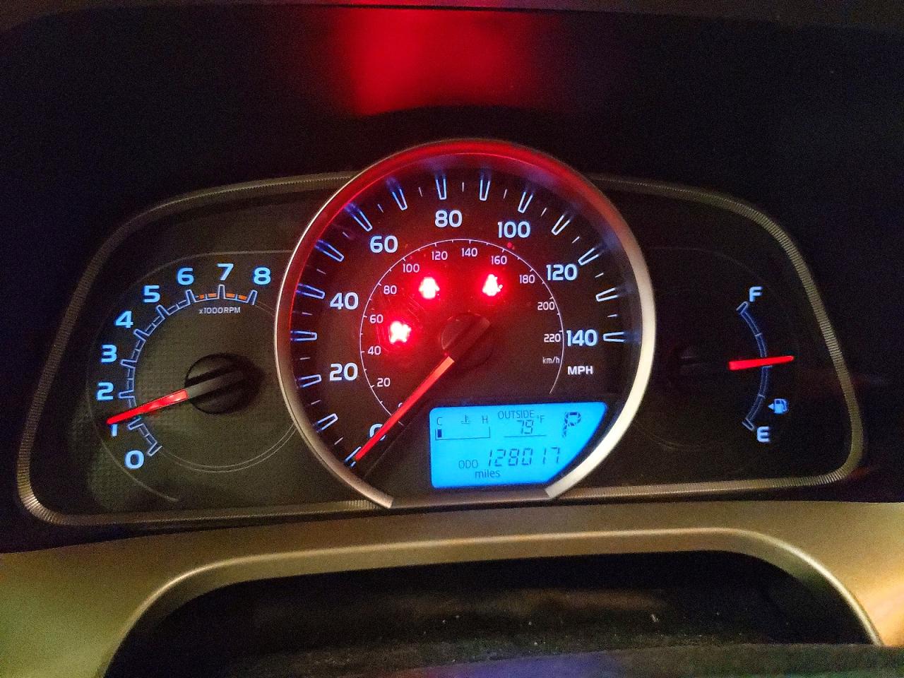 2015 TOYOTA RAV4 LE photo 17