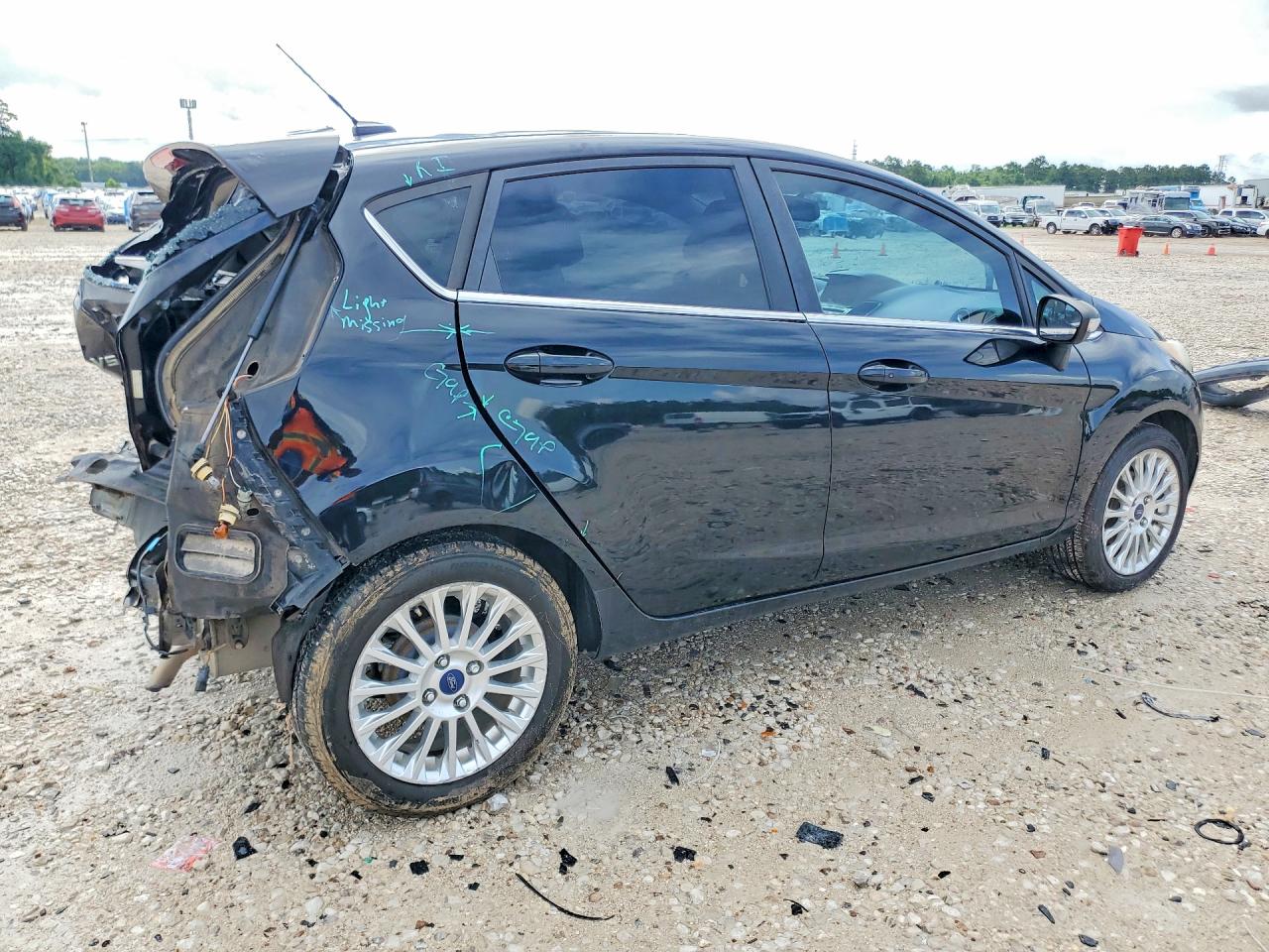 2016 FORD FIESTA TITANIUM photo 7