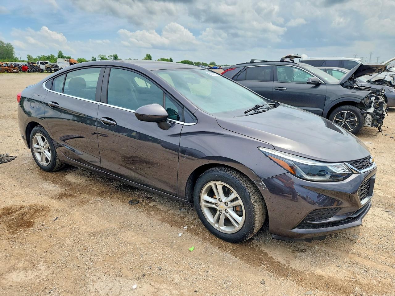 2017 CHEVROLET CRUZE LT photo 7