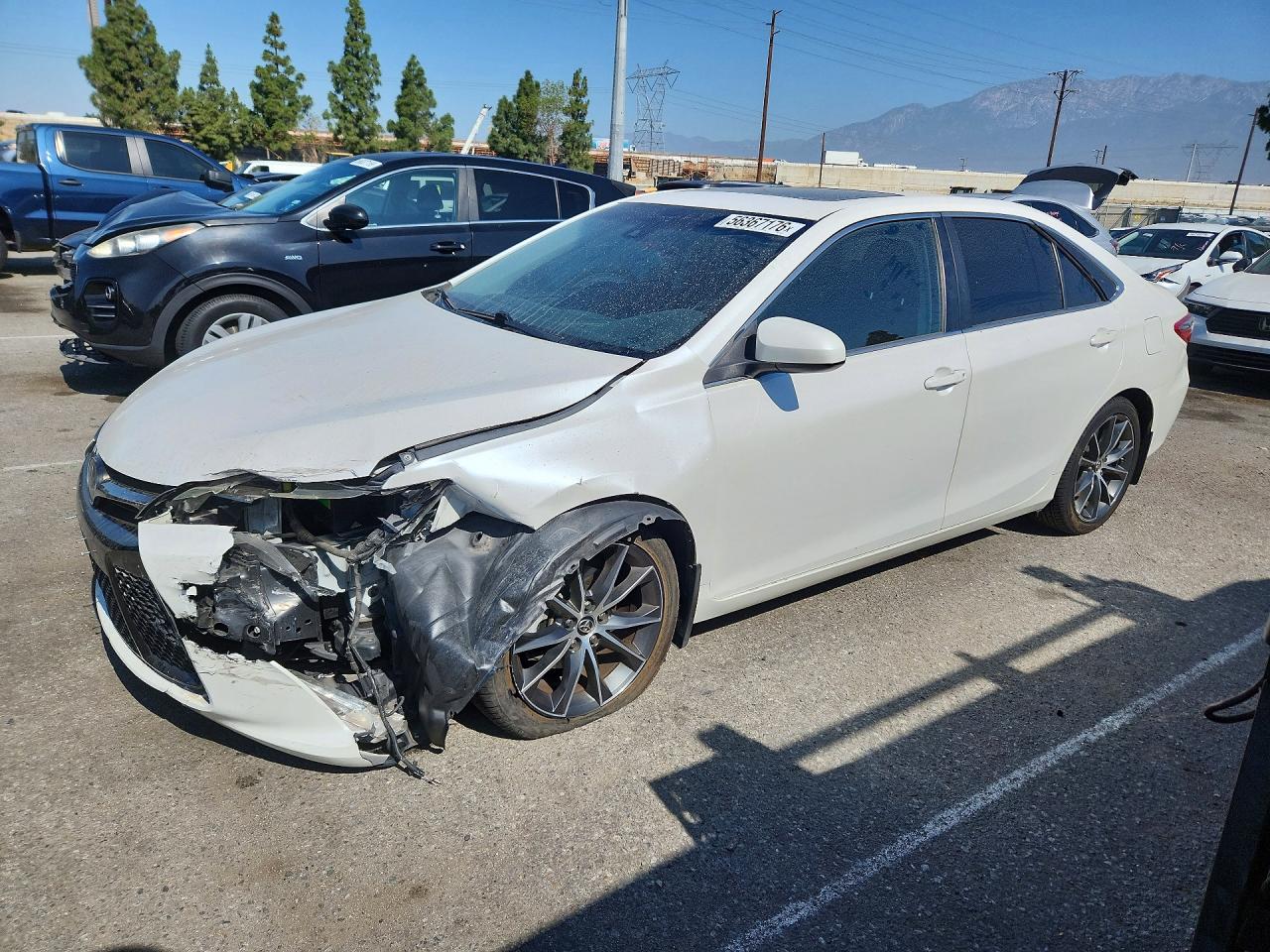 2015 TOYOTA CAMRY