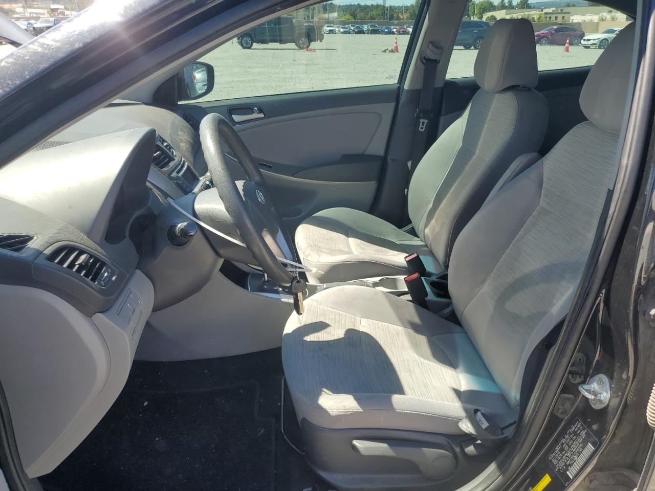 2016 HYUNDAI ACCENT SE photo 7