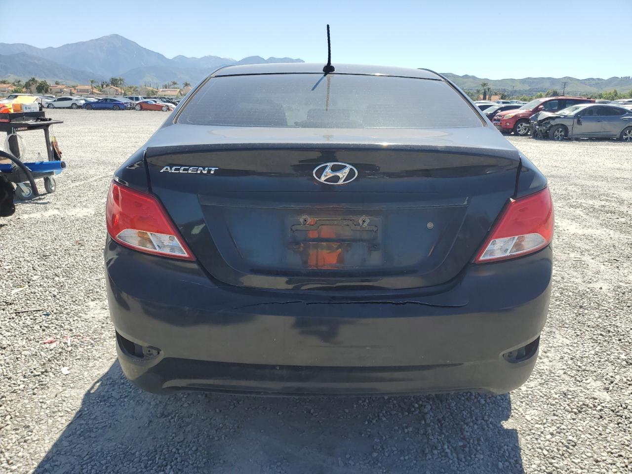 2016 HYUNDAI ACCENT SE photo 6