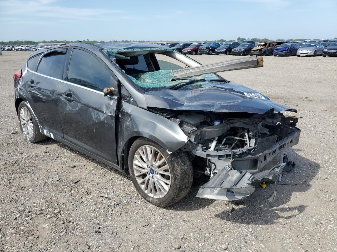 2015 FORD FOCUS TITANIUM photo 4