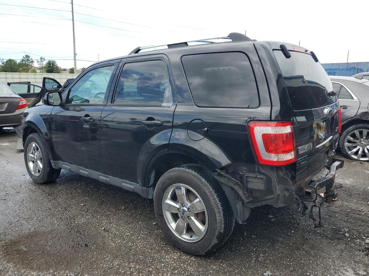 2010 FORD ESCAPE LIMITED photo 2