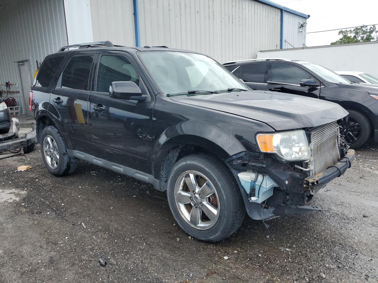 2010 FORD ESCAPE LIMITED photo 4