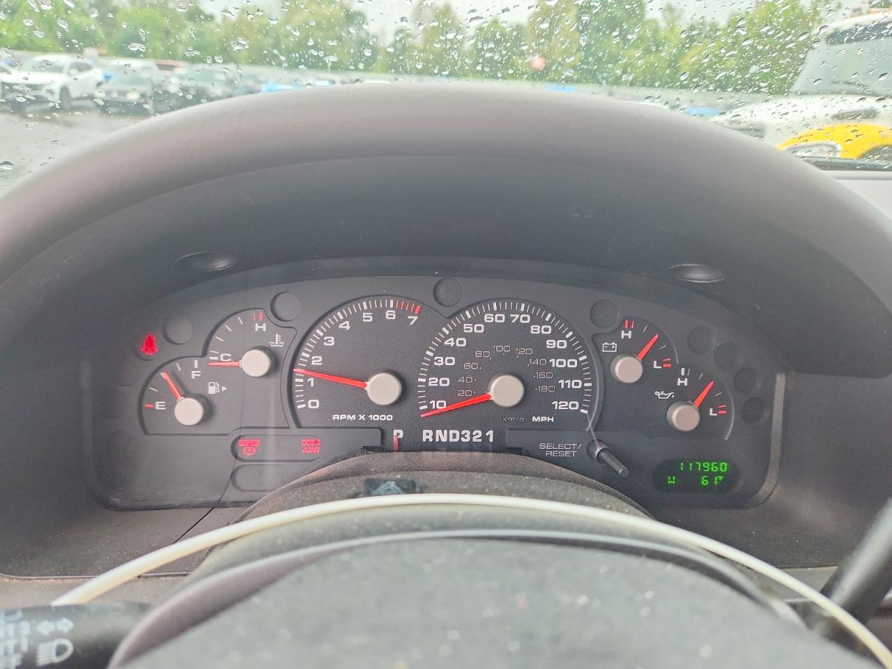 2004 FORD EXPLORER XLT photo 9