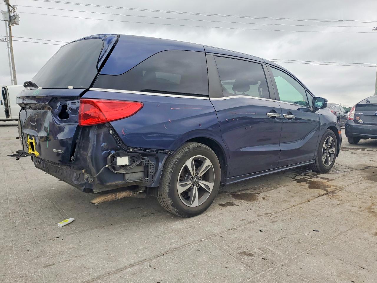 2019 HONDA ODYSSEY TOURING photo 5