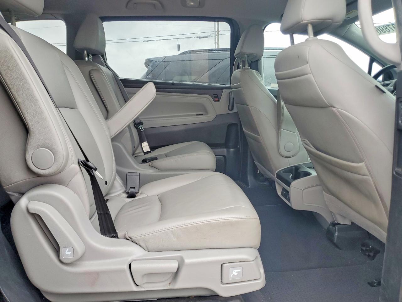 2019 HONDA ODYSSEY TOURING photo 21