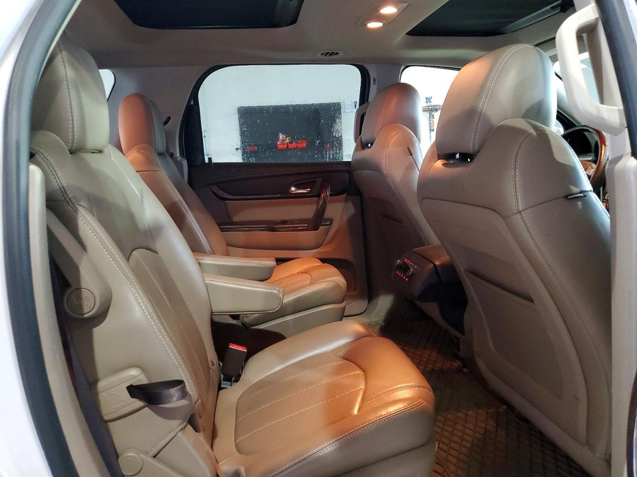 2016 GMC ACADIA DENALI photo 31