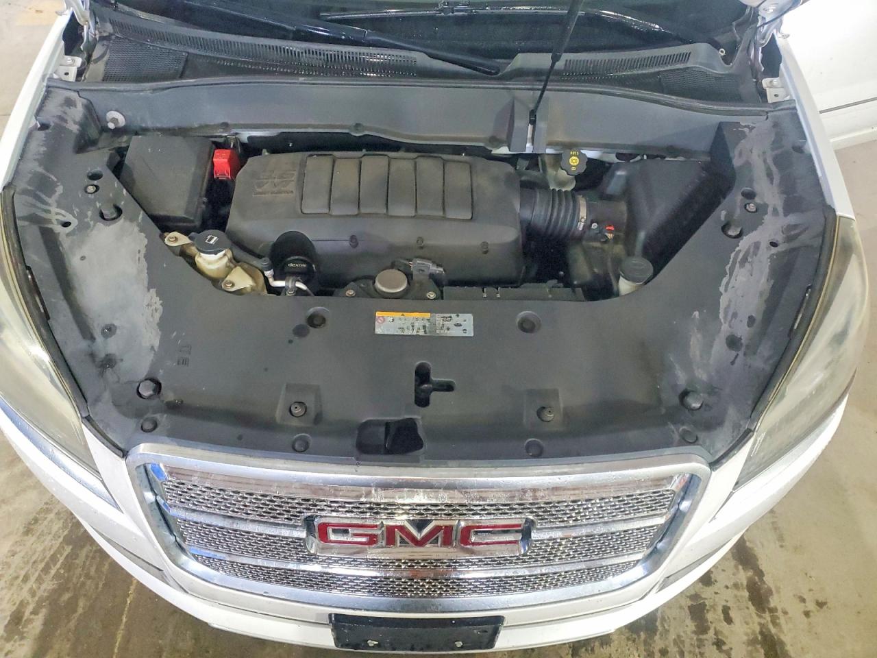 2016 GMC ACADIA DENALI photo 34