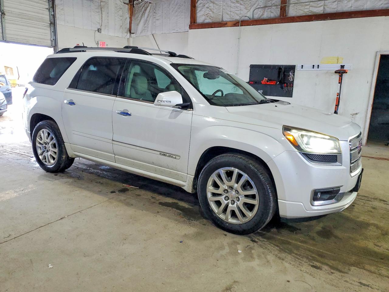 2016 GMC ACADIA DENALI photo 10