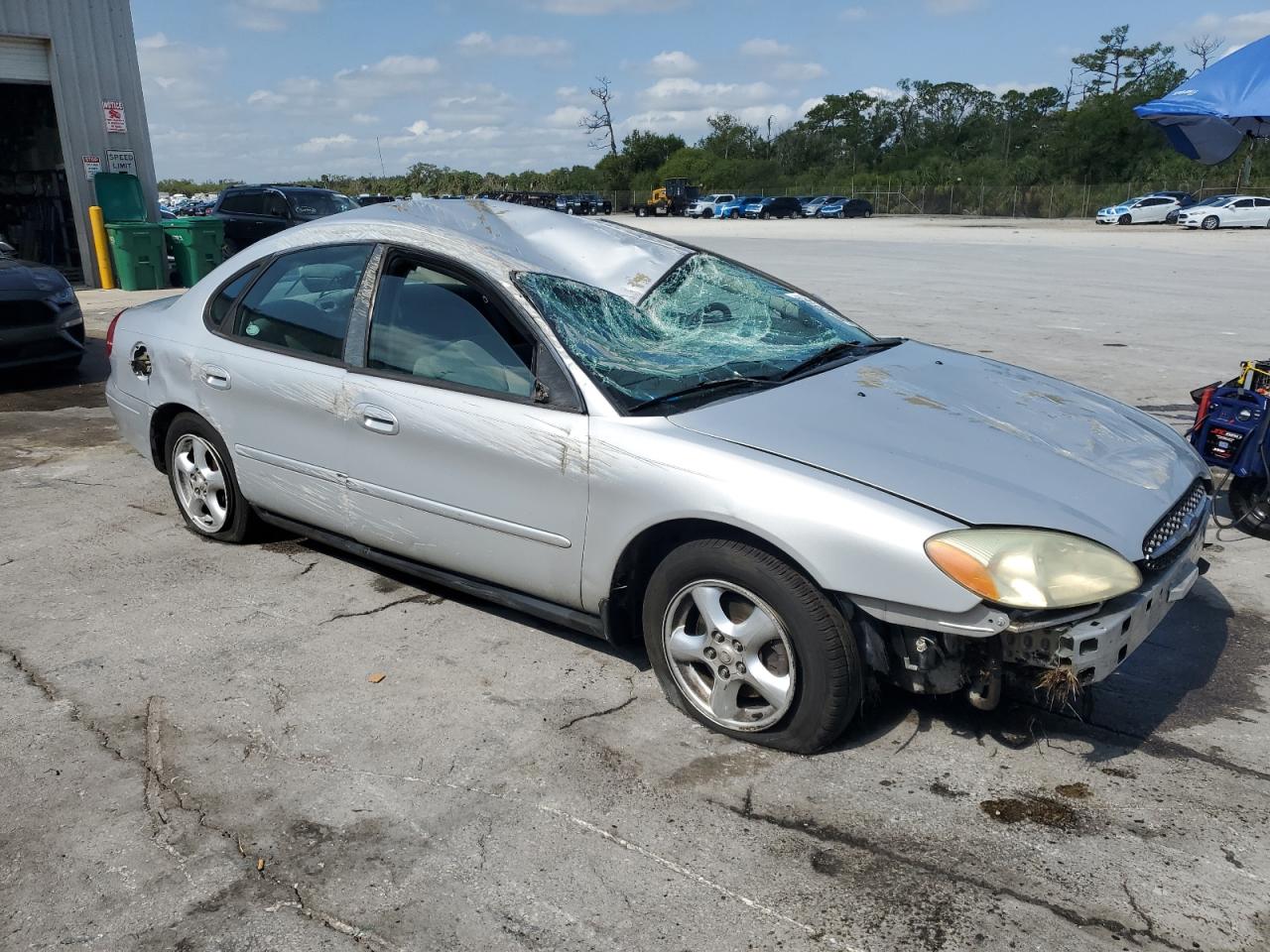 2003 FORD TAURUS SES photo 7
