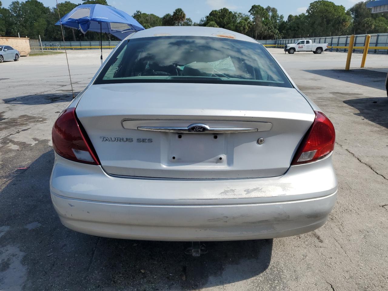 2003 FORD TAURUS SES photo 11
