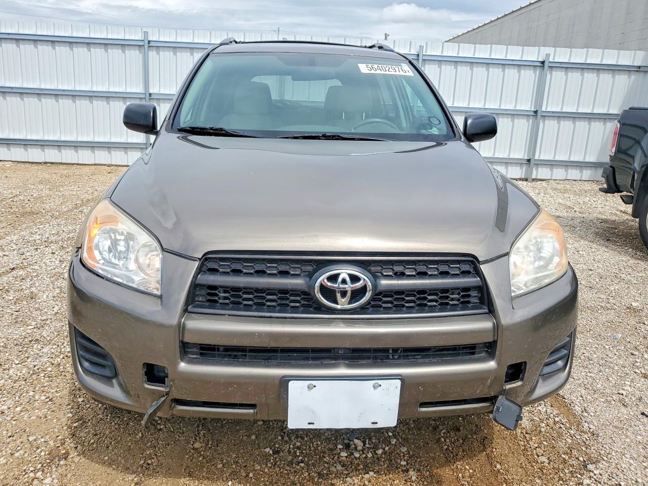 2011 TOYOTA RAV4 BASE photo 9