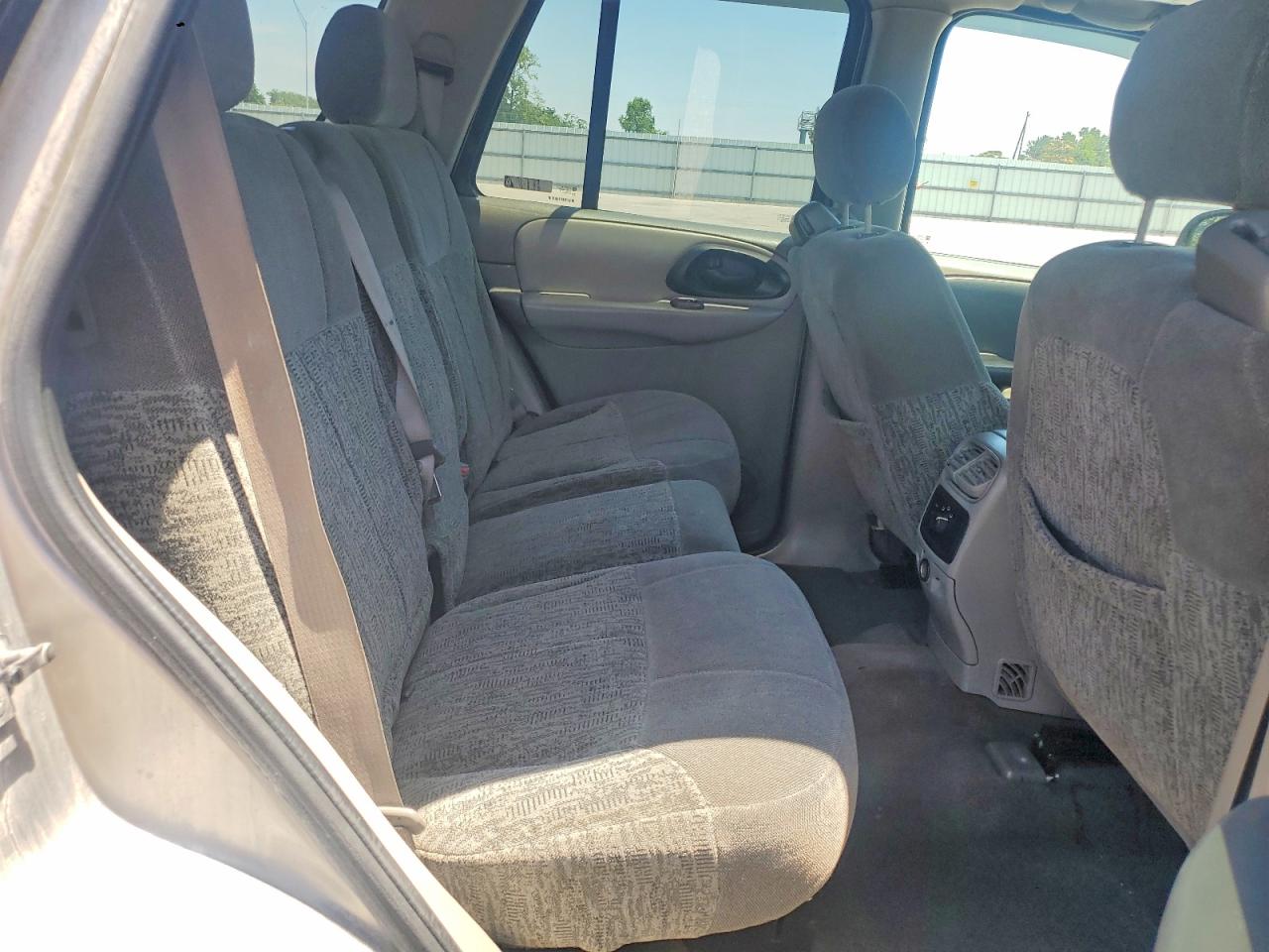 2002 CHEVROLET TRAILBLAZER photo 21