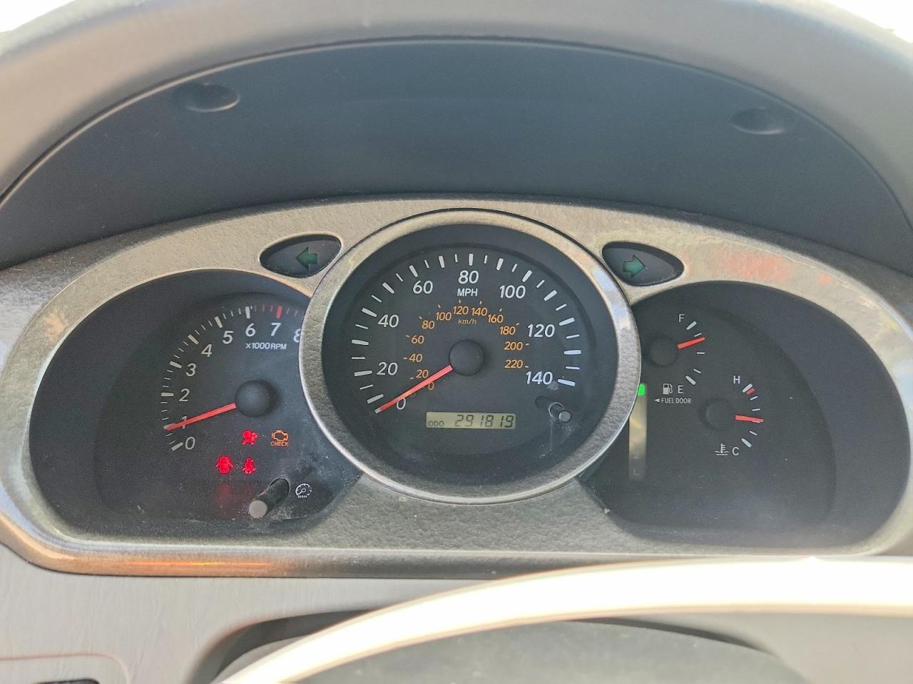 2003 TOYOTA HIGHLANDER BASE photo 17