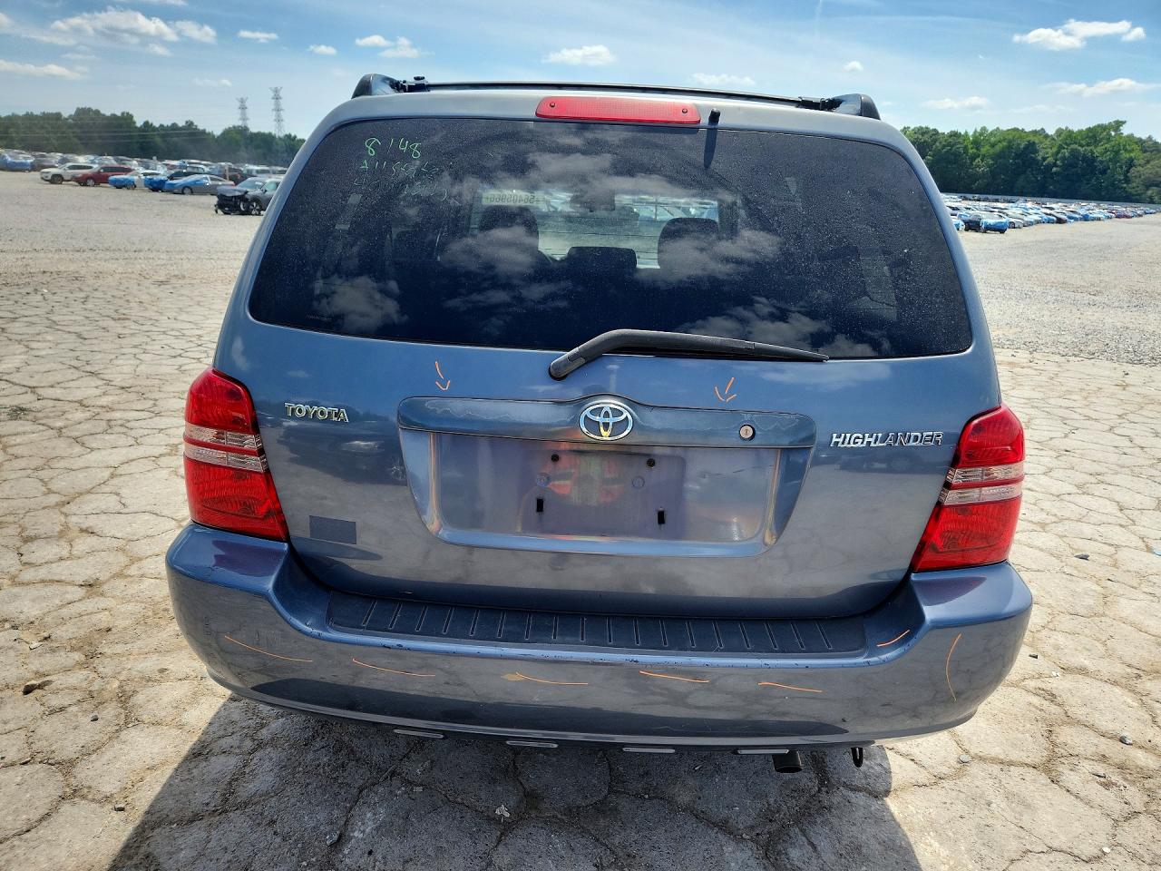 2003 TOYOTA HIGHLANDER BASE photo 11