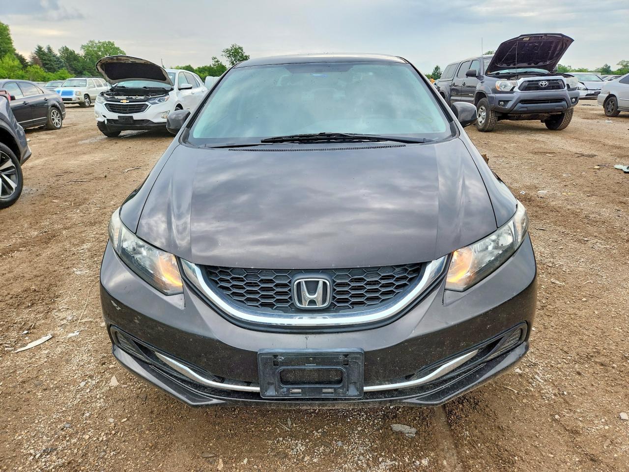2013 HONDA CIVIC LX photo 9